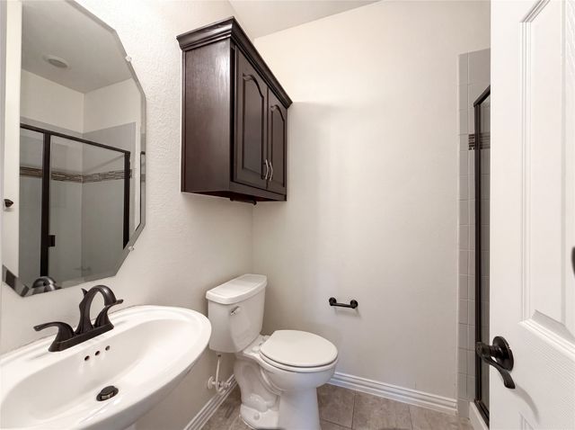 2948 Almansa, Grand Prairie, TX 75054