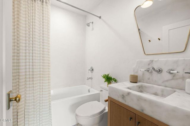 209 W Constance Avenue, Santa Barbara, CA 93105