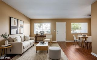 1702 W TUCKEY Lane 111, Phoenix, AZ 85015