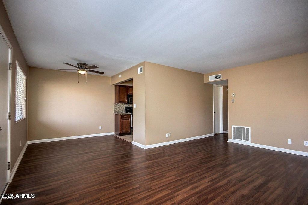 1702 W TUCKEY Lane 111, Phoenix, AZ 85015 — photo 3