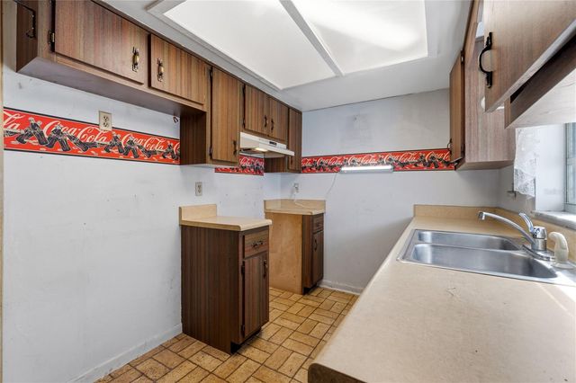 4140 NE 25TH AVENUE, Ocala, FL 34479