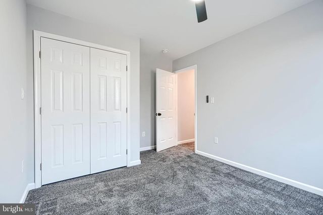 9 AVENAL RD, Baltimore, MD 21221