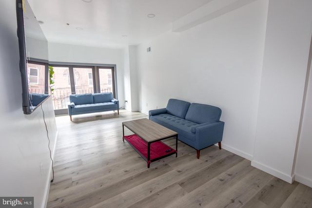 2119 N 18TH ST, Philadelphia, PA 19121