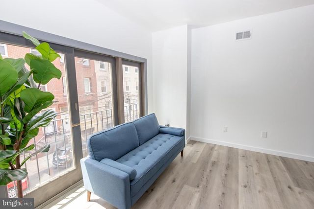 2119 N 18TH ST, Philadelphia, PA 19121