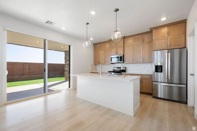 763 S MINCIO CIR, St. George, UT 84770