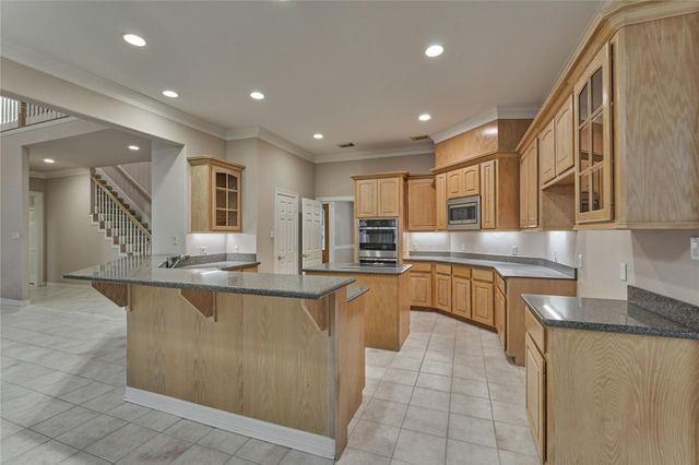 9370 Escondido Drive, Willis, TX 77318