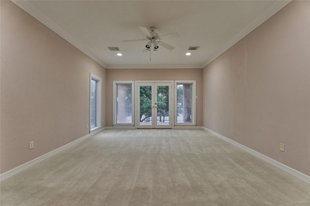 9370 Escondido Drive, Willis, TX 77318