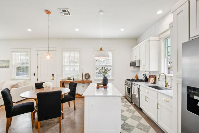 3500 Pickle DR B, Austin, TX 78702