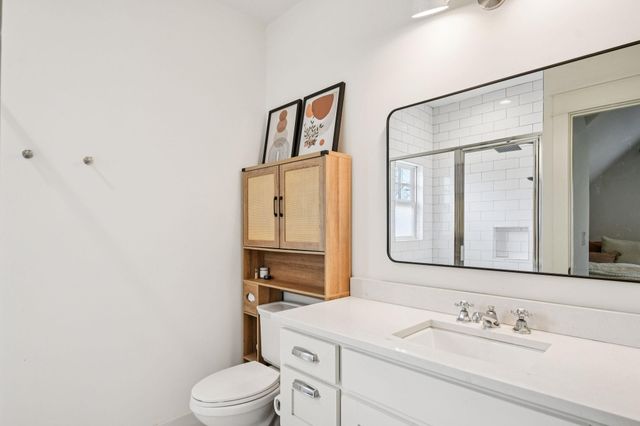 3500 Pickle DR B, Austin, TX 78702