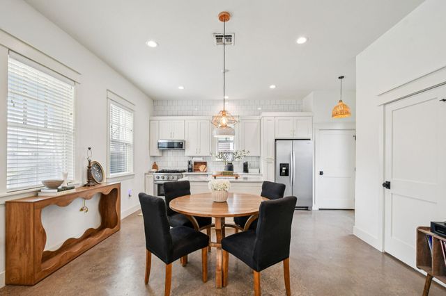 3500 Pickle DR B, Austin, TX 78702