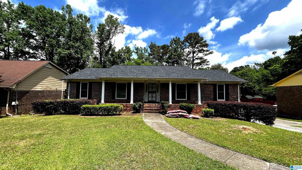 924 TAMMY ANNE DRIVE, Birmingham, AL 35235