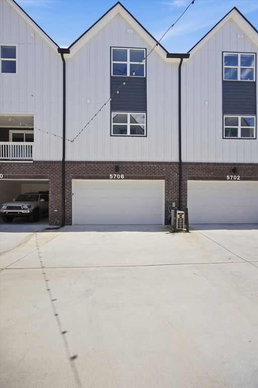 5706 Sofias Circle, Chattanooga, TN 37411