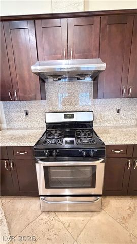 2724 Peekskill Avenue, Henderson, NV 89052