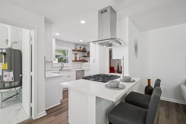 15322 Torry Pines Road, Houston, TX 77062