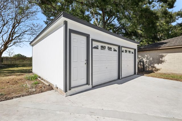 15322 Torry Pines Road, Houston, TX 77062