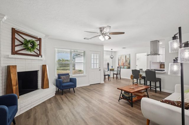 15322 Torry Pines Road, Houston, TX 77062