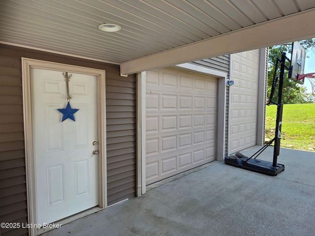 193 Meadowview Ln, Hardinsburg, KY 40143