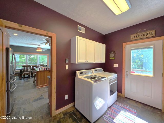 193 Meadowview Ln, Hardinsburg, KY 40143