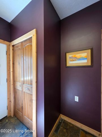 193 Meadowview Ln, Hardinsburg, KY 40143