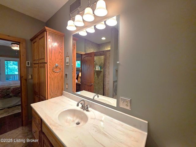 193 Meadowview Ln, Hardinsburg, KY 40143