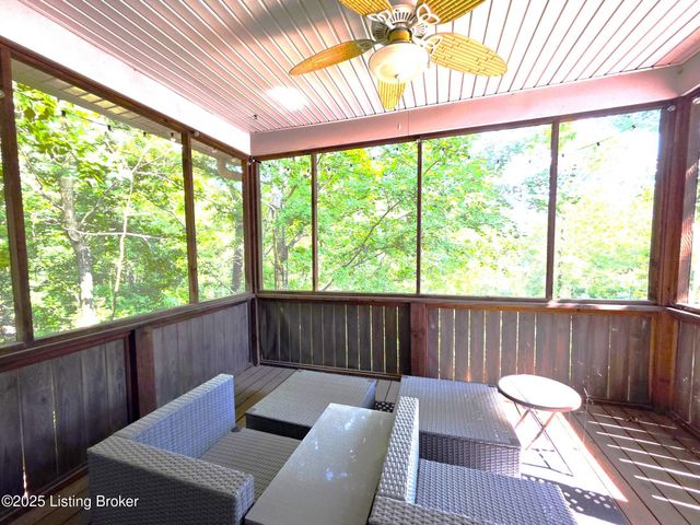 193 Meadowview Ln, Hardinsburg, KY 40143