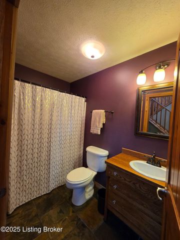 193 Meadowview Ln, Hardinsburg, KY 40143