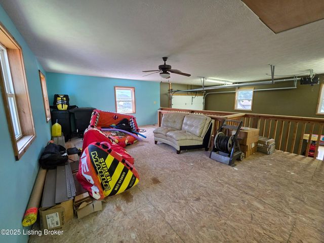 193 Meadowview Ln, Hardinsburg, KY 40143