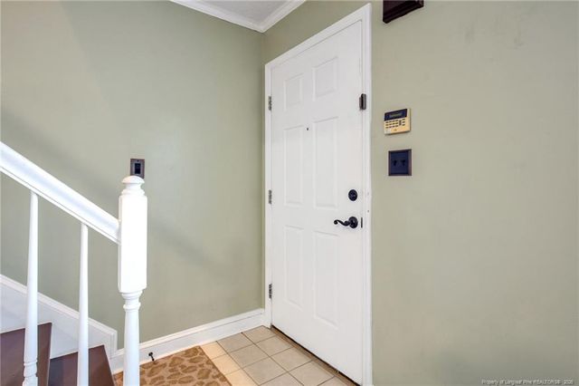 425 Cityview Lane, Fayetteville, NC 28301