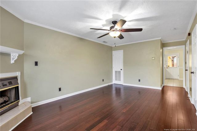 425 Cityview Lane, Fayetteville, NC 28301