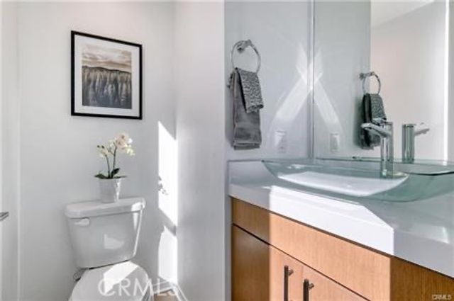 20452 santa ana Avenue 5, Newport Beach, CA 92663