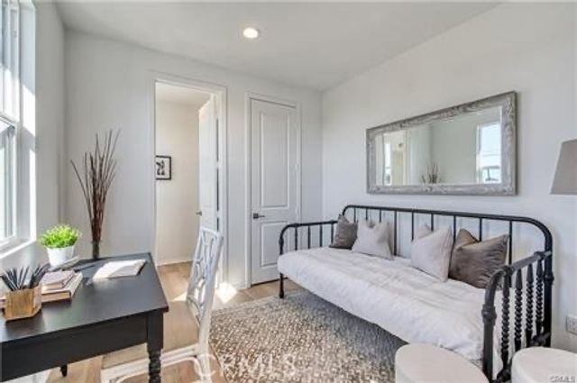 20452 santa ana Avenue 5, Newport Beach, CA 92663