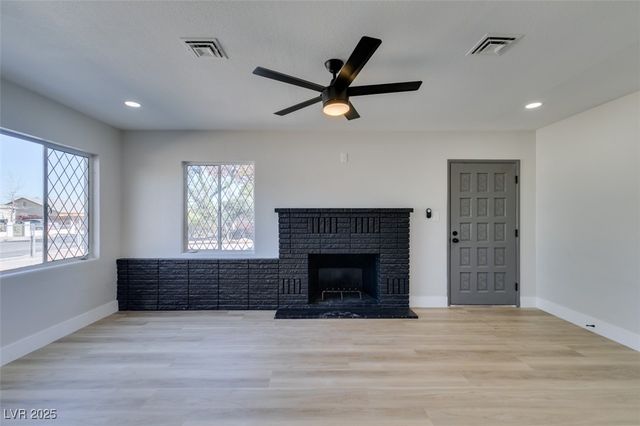 4213 Evergreen Place, Las Vegas, NV 89107