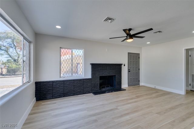 4213 Evergreen Place, Las Vegas, NV 89107