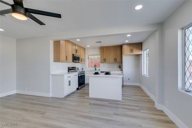 4213 Evergreen Place, Las Vegas, NV 89107