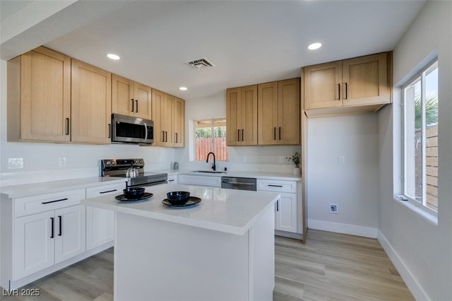 4213 Evergreen Place, Las Vegas, NV 89107