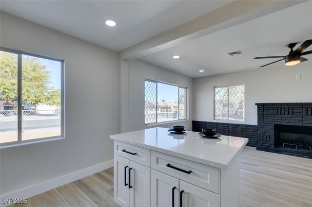 4213 Evergreen Place, Las Vegas, NV 89107