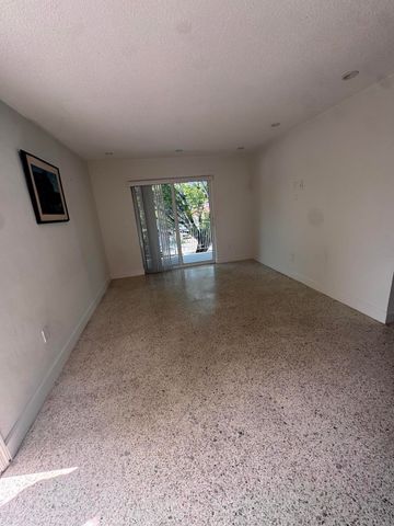 570 NE 64th Street Unit 4, Miami, FL 33138