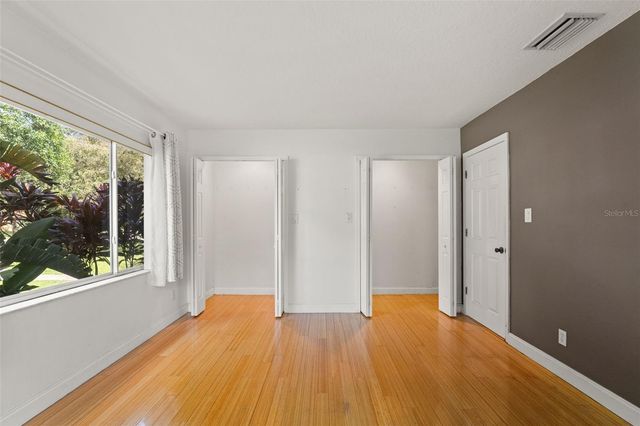 2725 N MYRTLE AVENUE, Tampa, FL 33602