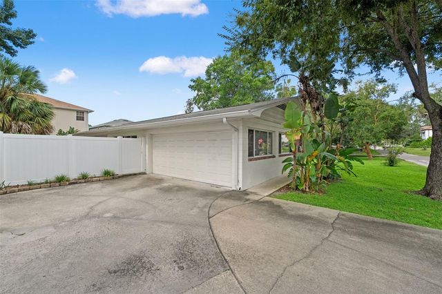 2725 N MYRTLE AVENUE, Tampa, FL 33602