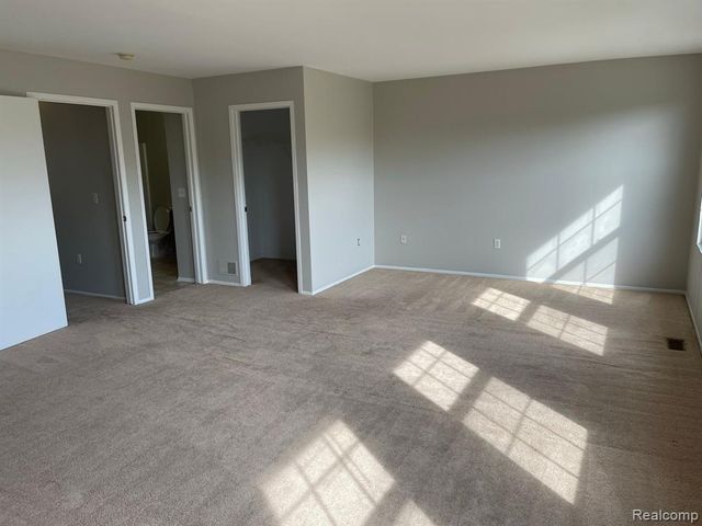 269 Stonegate, Pontiac, MI 48341