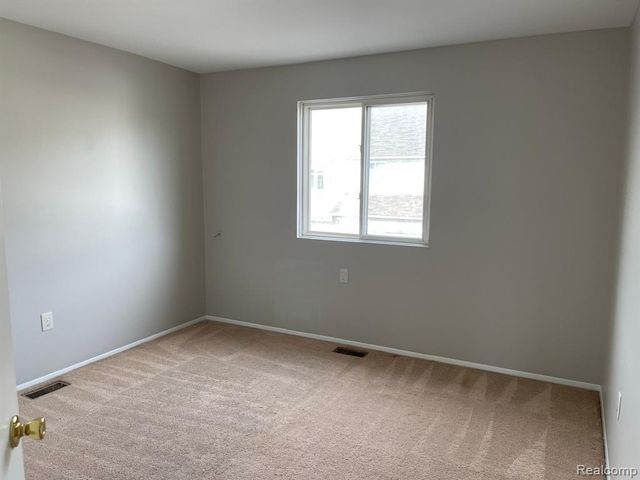 269 Stonegate, Pontiac, MI 48341