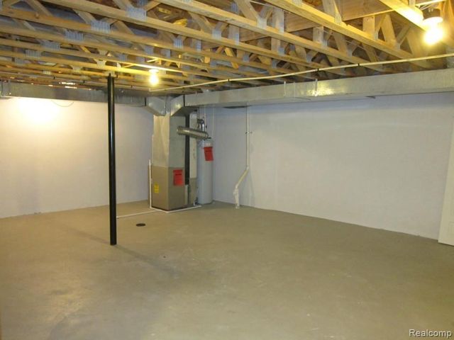 269 Stonegate, Pontiac, MI 48341