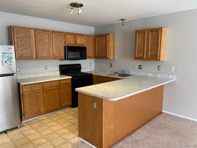 269 Stonegate, Pontiac, MI 48341