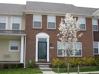 269 Stonegate, Pontiac, MI 48341