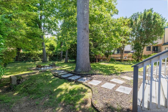 445 Coolidge Drive, Centerport, NY 11721
