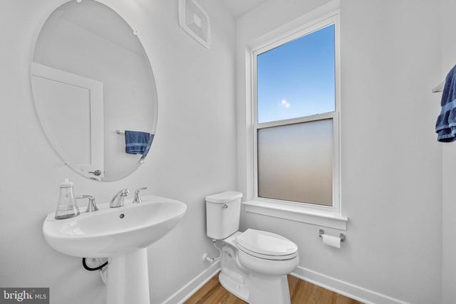 43730 TRANSIT SQ, Ashburn, VA 20147