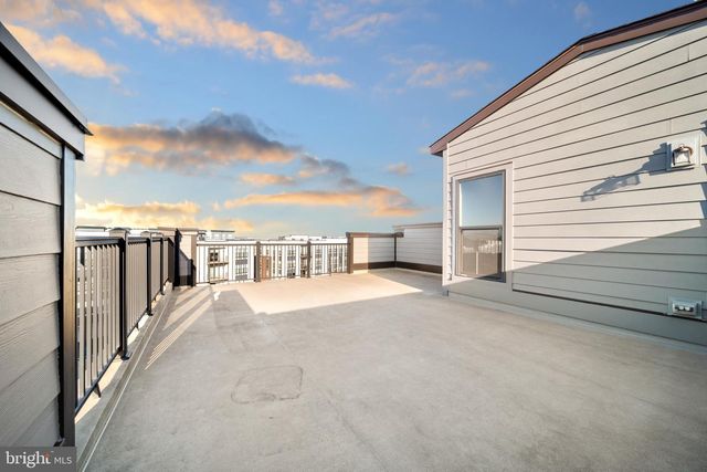 43730 TRANSIT SQ, Ashburn, VA 20147