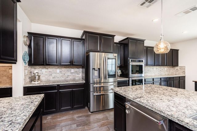 566 Verona Cir, Lincoln, CA 95648