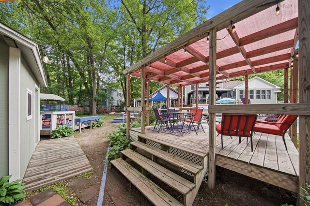 9439 Jewel Lane Court N, Forest Lake, MN 55025