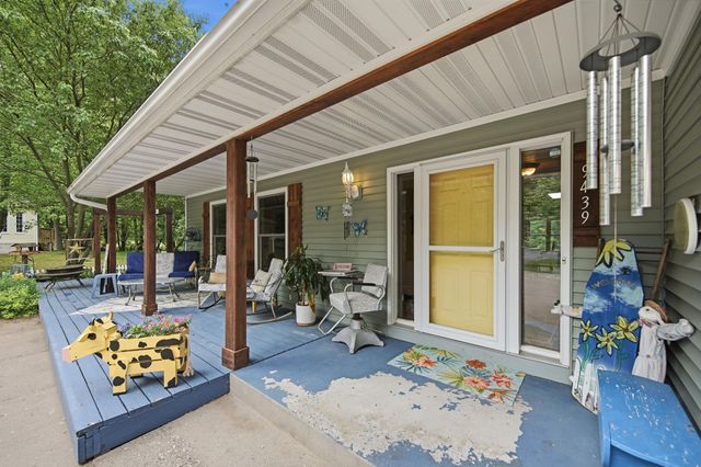 9439 Jewel Lane Court N, Forest Lake, MN 55025